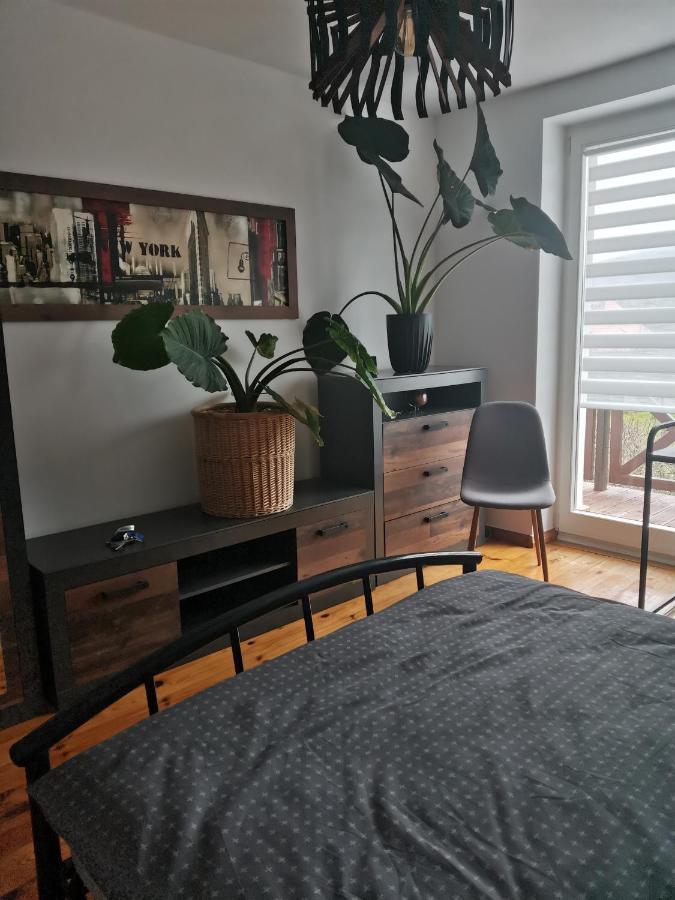 Forest Apartment *